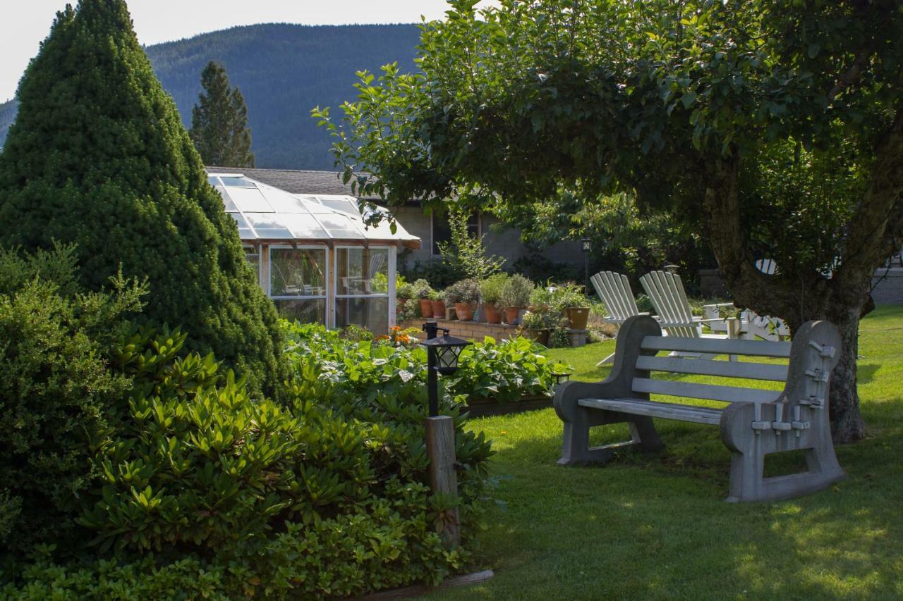 Genelle House B&B Guest House Buitenkant foto